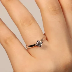 Best Anello di Fidanzamento Intreccio in Oro Bianco con Diamante 0,50 Carati Certificato IGI Anelli Di Fidanzamento