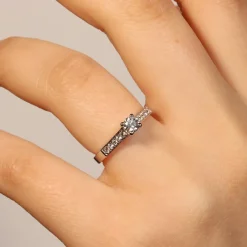 Best Anello di Fidanzamento King in Oro Bianco con Diamanti 0,30 Carati Anelli Di Fidanzamento