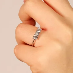 Fashion Anello Trilogy in Oro Bianco con Diamanti Taglio Brillante 0,55 Carati Anelli Trilogy