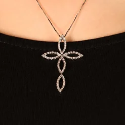 Fashion Collana Croce Snodata in Oro Bianco con Diamanti Collane