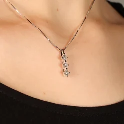 Best Collana Trilogy Pendente in Oro Bianco con Diamanti Collane