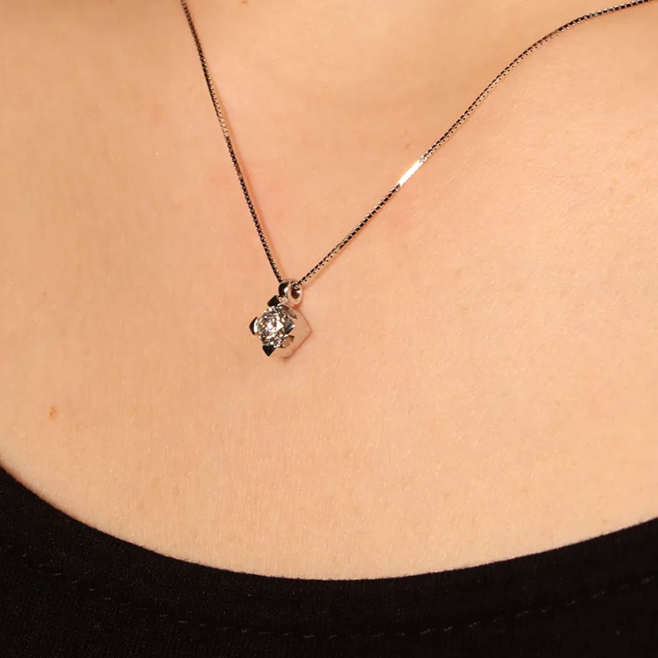 Hot Collana Punto Luce in Oro Bianco con Diamante di 0,40 Carati GIA Collane Punto Luce