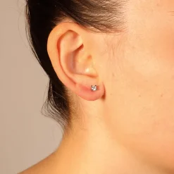 New Orecchini Punto Luce in Oro Bianco con Diamanti di 0,25 carati Orecchini Punto Luce