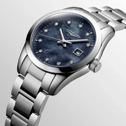 Outlet Orologio Longines Conquest Classic Quarzo Acciaio Madreperla Nera 29,5 mm Donna Orologi Longines Donna